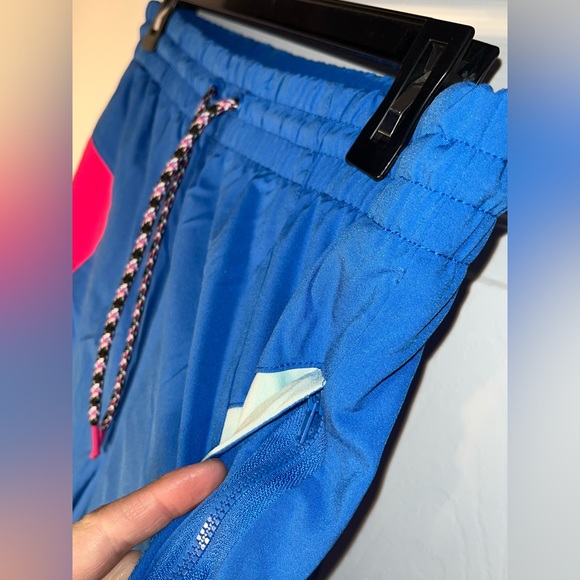 Puma Women’s International Winterized Track Pants Size Medium M NWT Multicolor - Picture 7 of 13